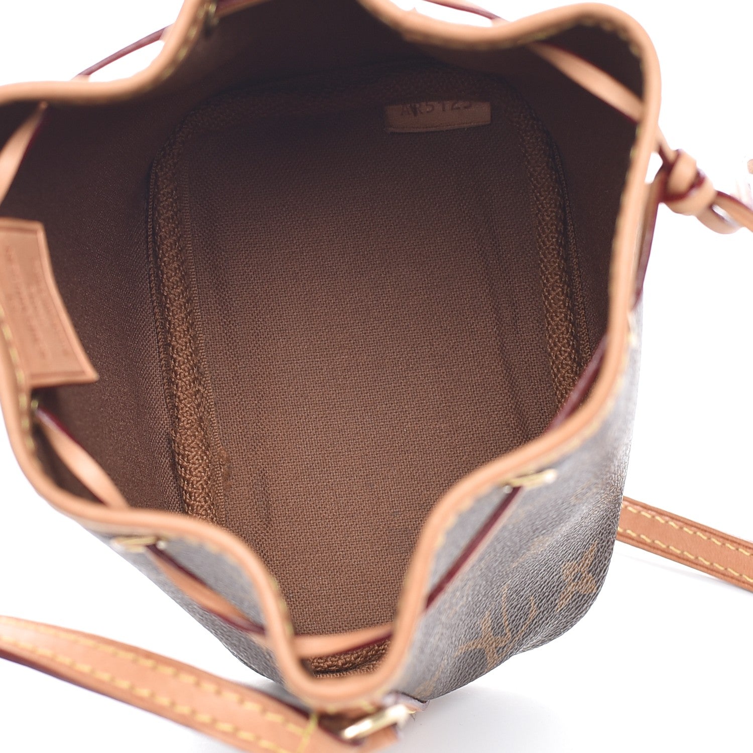 Louis Vuitton Monogram Nano Noe 5 of 10