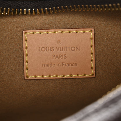 Louis Vuitton Monogram Loop 6 of 10