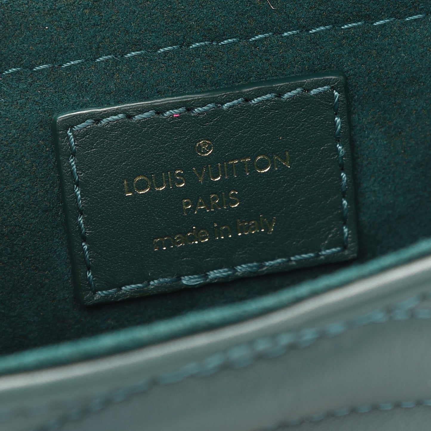 Calfskin New Wave Chain PM Emerald