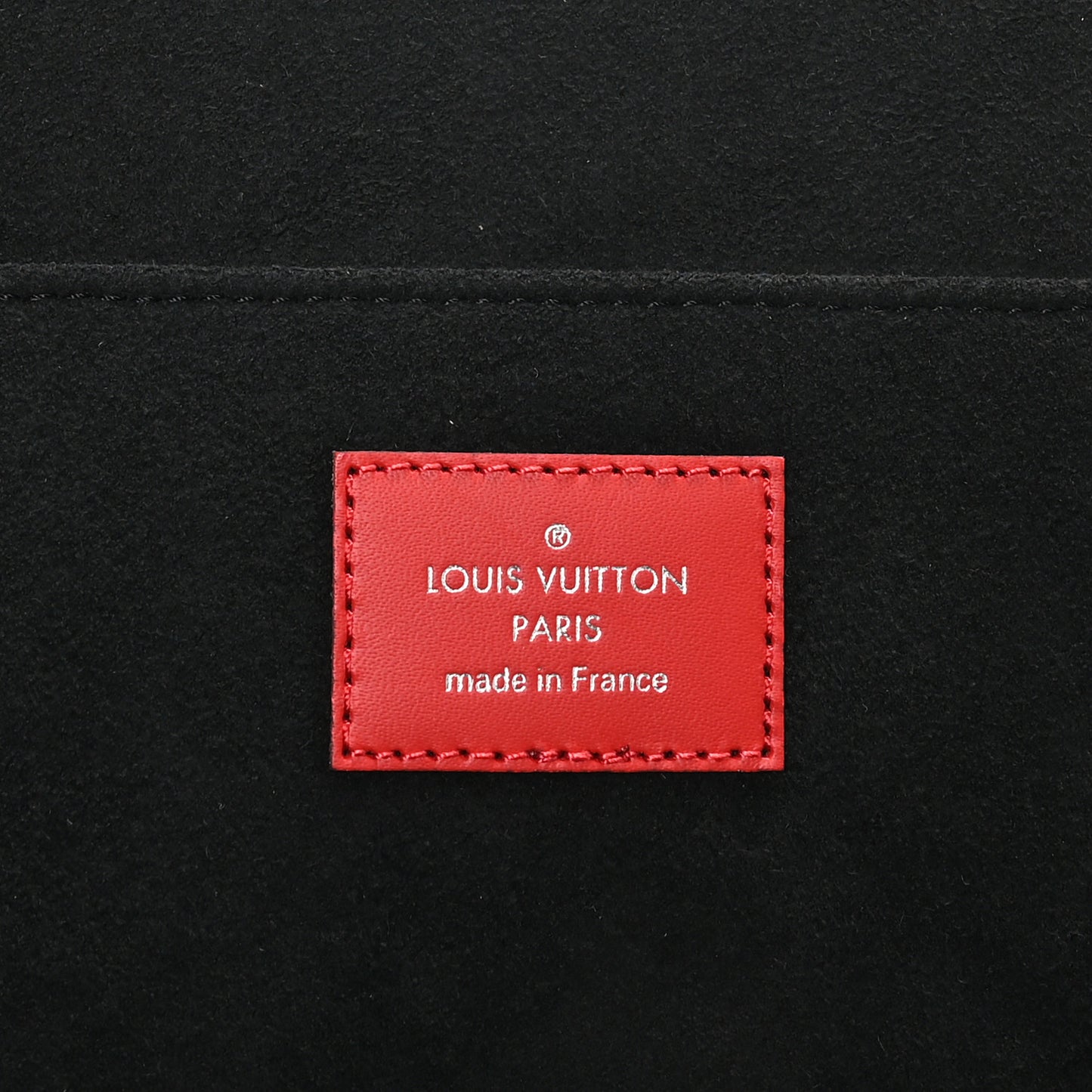 X Supreme Epi Pochette Jour GM Red