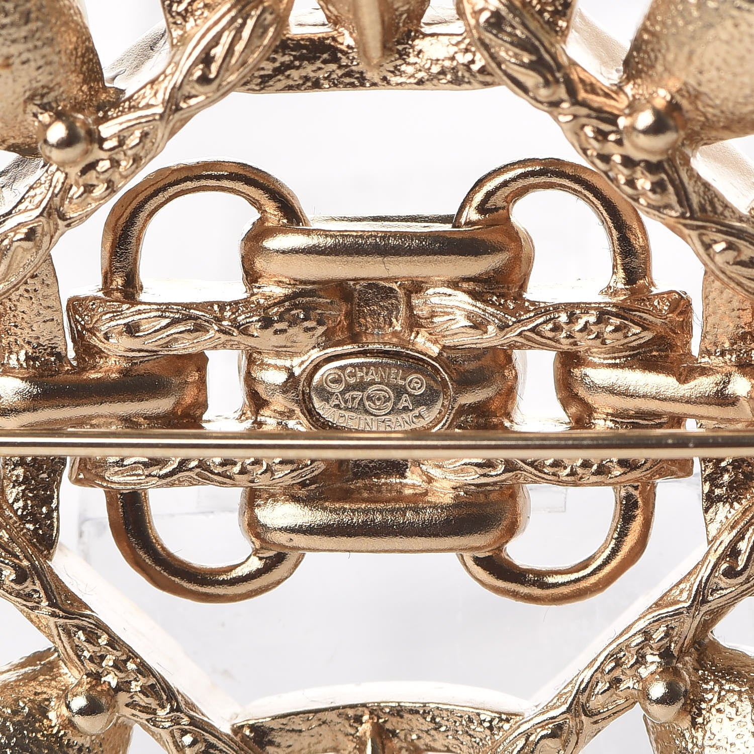 Chanel Metal Resin Gripoix Pearl CC Brooch Multicolor Light Gold 4 of 5
