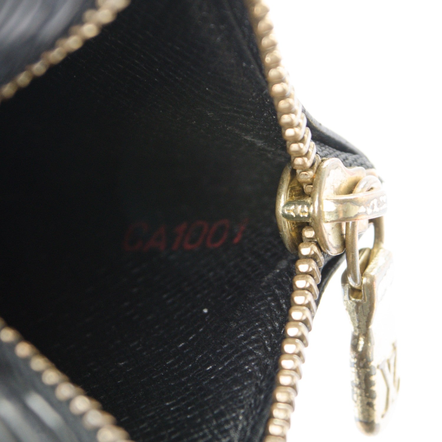 Louis Vuitton Epi Key Pouch Black 6 of 6