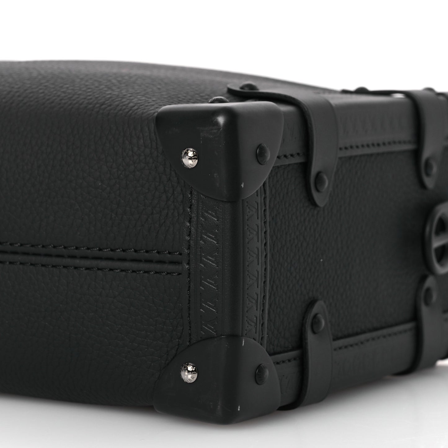 Calfskin Side Trunk MM Black