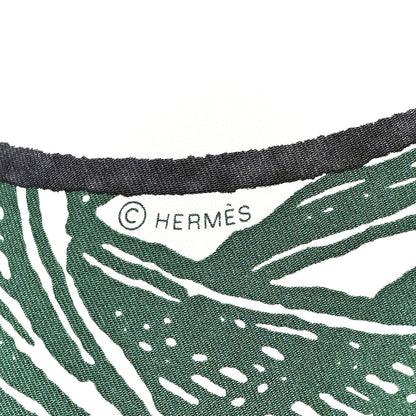 Hermes Silk Cavalier En Formes Scarf 90 Creme Vert Jaune Vif 4 of 5
