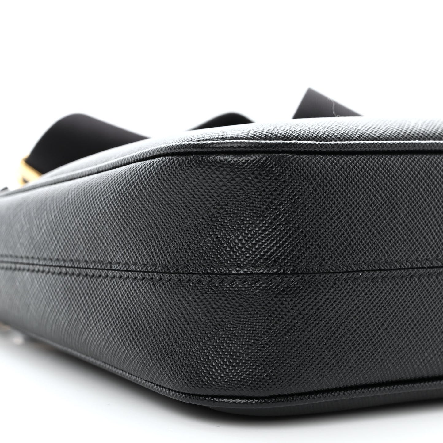 Saffiano Lux Re-Edition 2005 Shoulder Bag Black