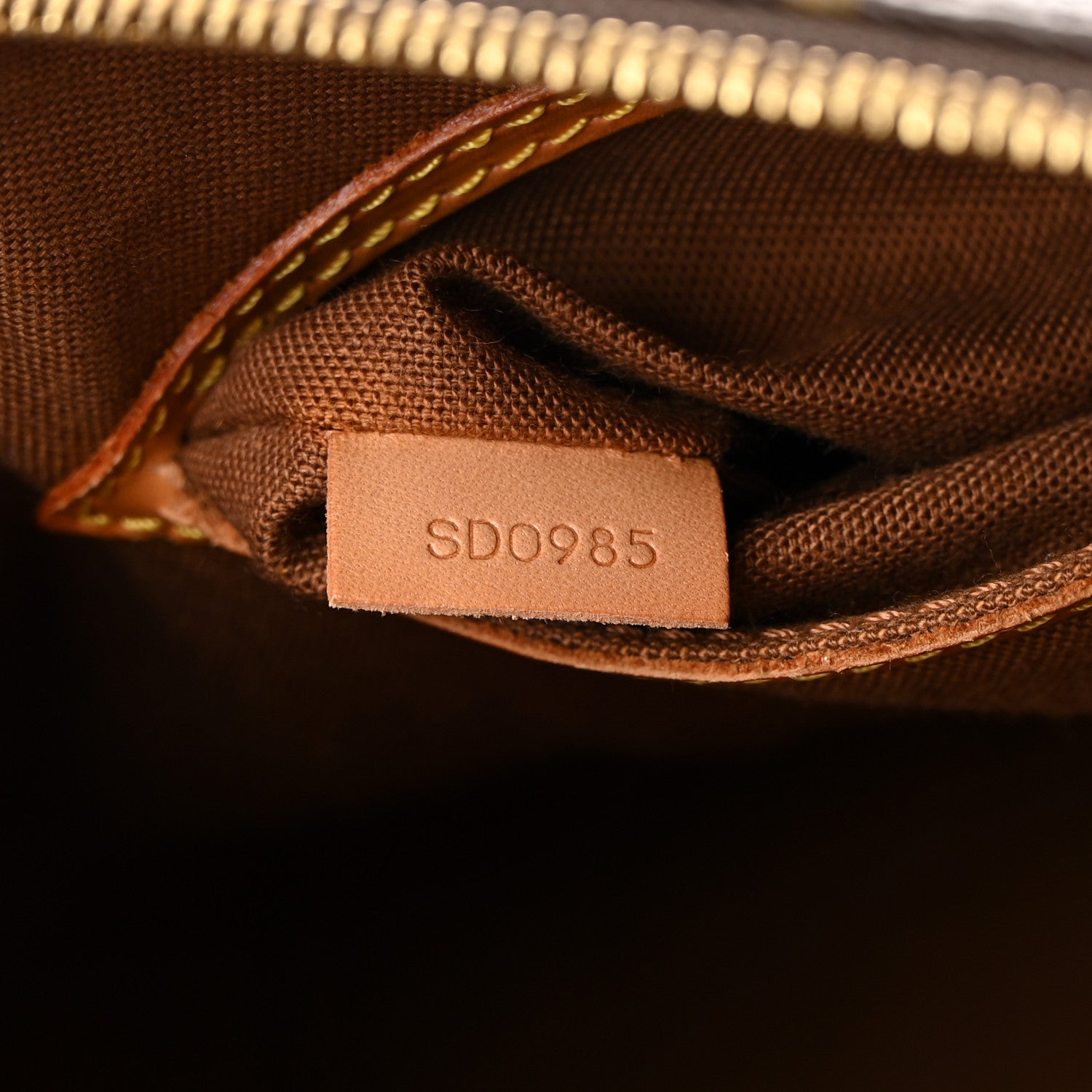 Louis Vuitton Monogram Alma PM 7 of 24