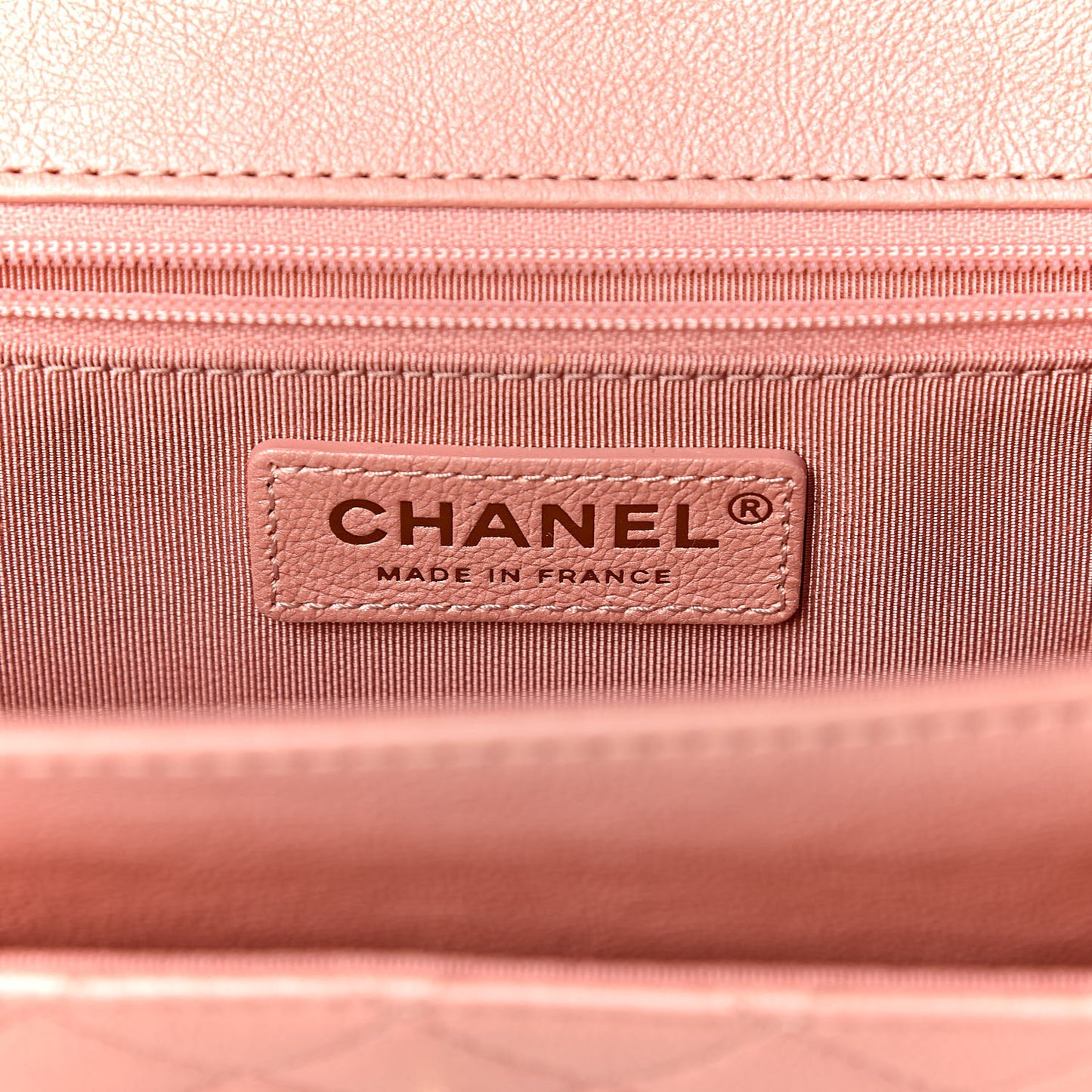 Iridescent Calfskin Smart Pocket Flap Bag Pink