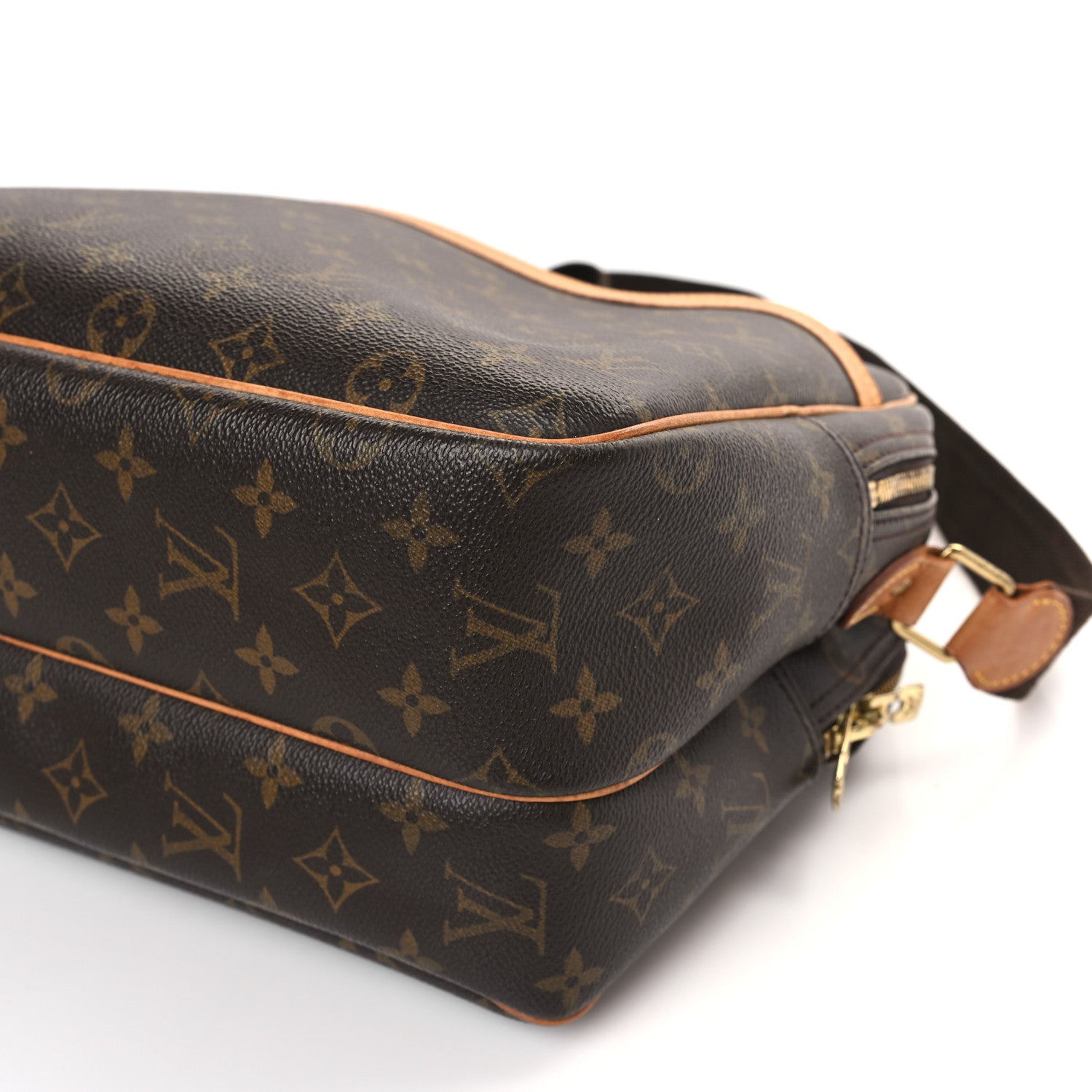 Louis Vuitton Monogram Reporter GM 9 of 9