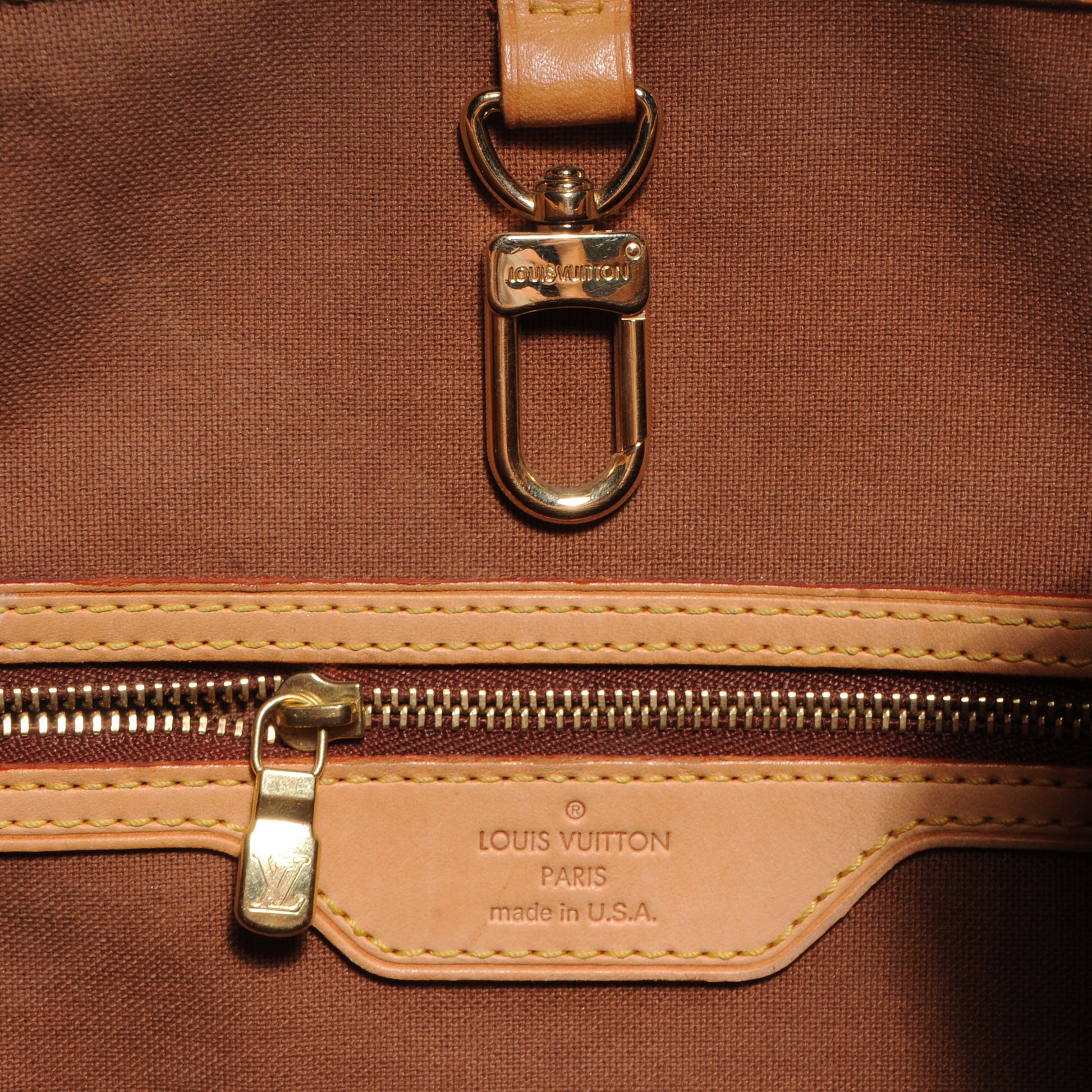 Louis Vuitton Monogram Batignolles Vertical 6 of 7