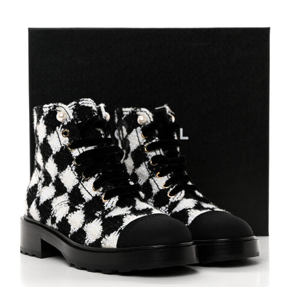 Chanel Tweed Grosgrain Pearl Combat Short Boots 38.5 White Black 9 of 9