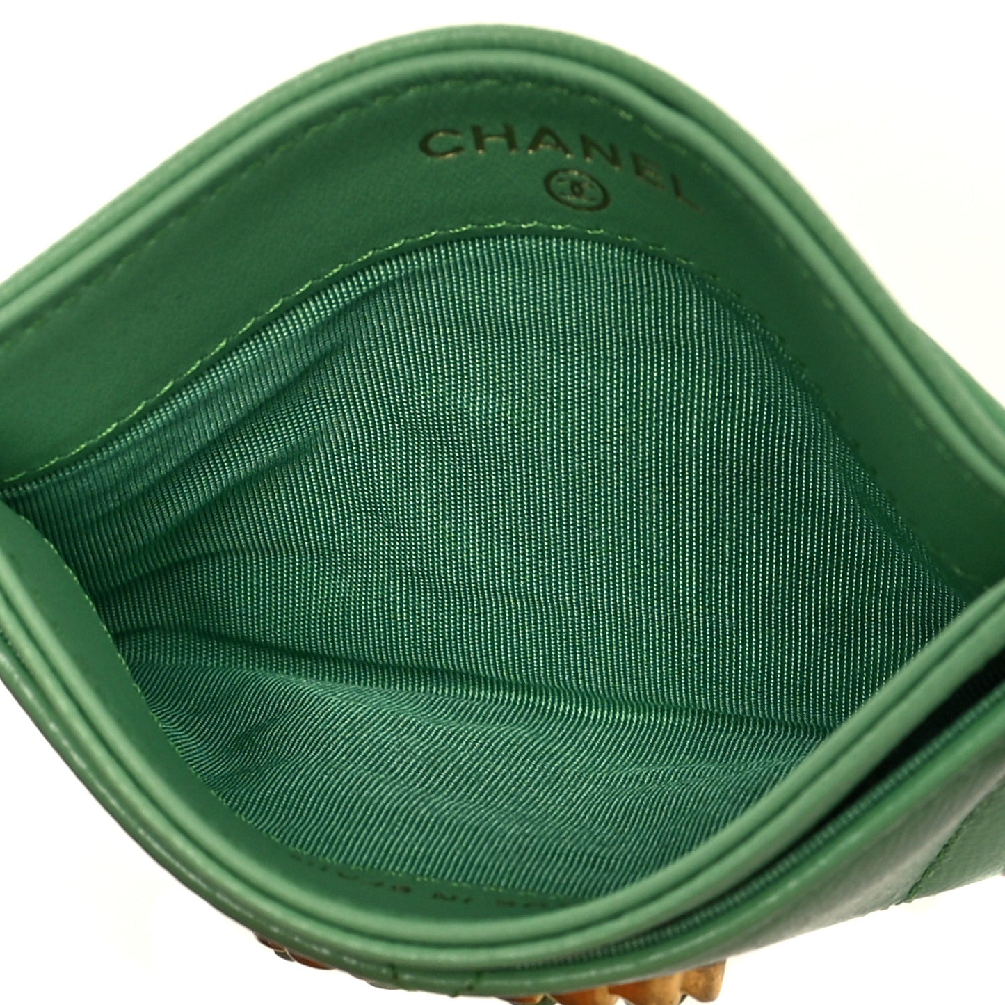 Shiny Goatskin Quilted Chanel 19 Card Holder Green