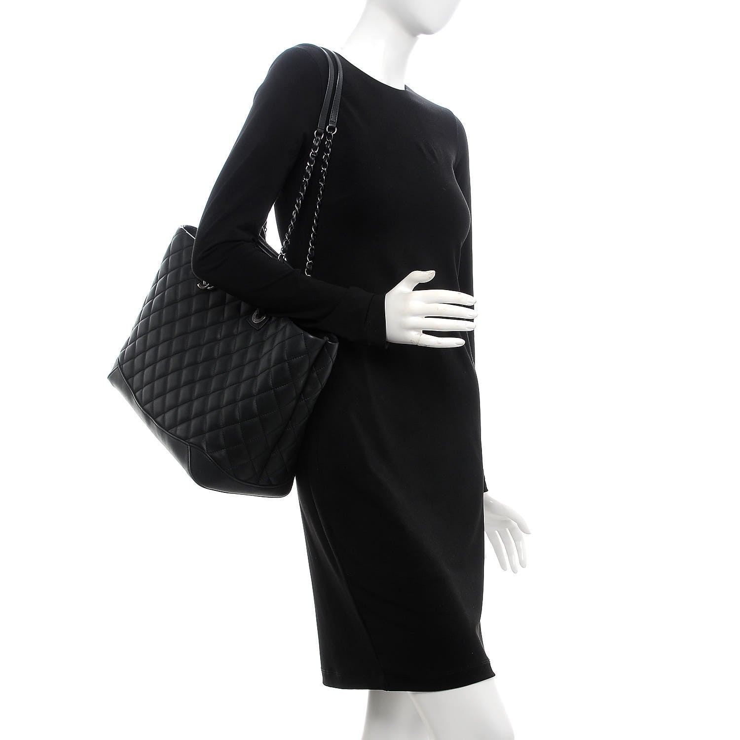 Chanel Calfskin Quilted Large Easy Shopping Tote Black 2 of 11