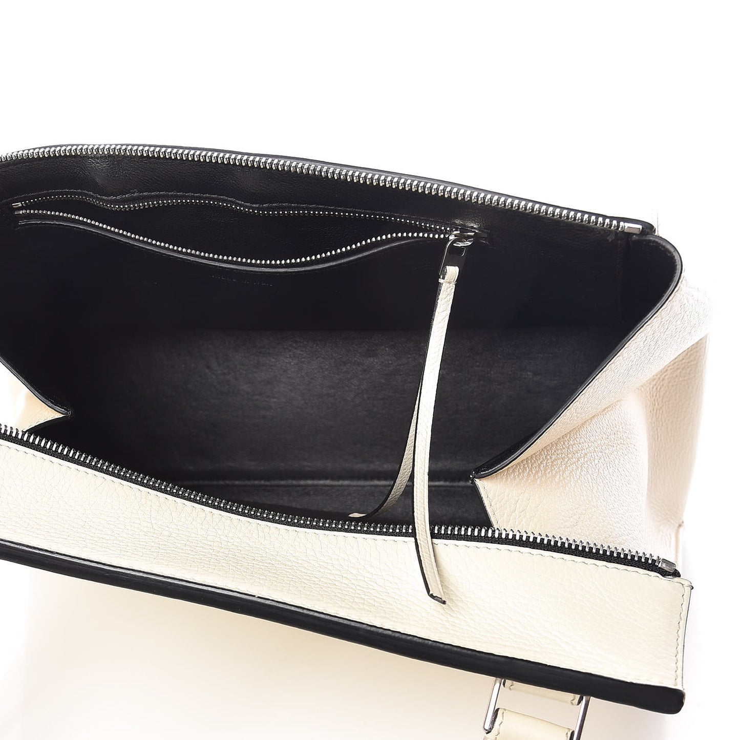 Grained Calfskin Medium Edge Shoulder Bag Cream