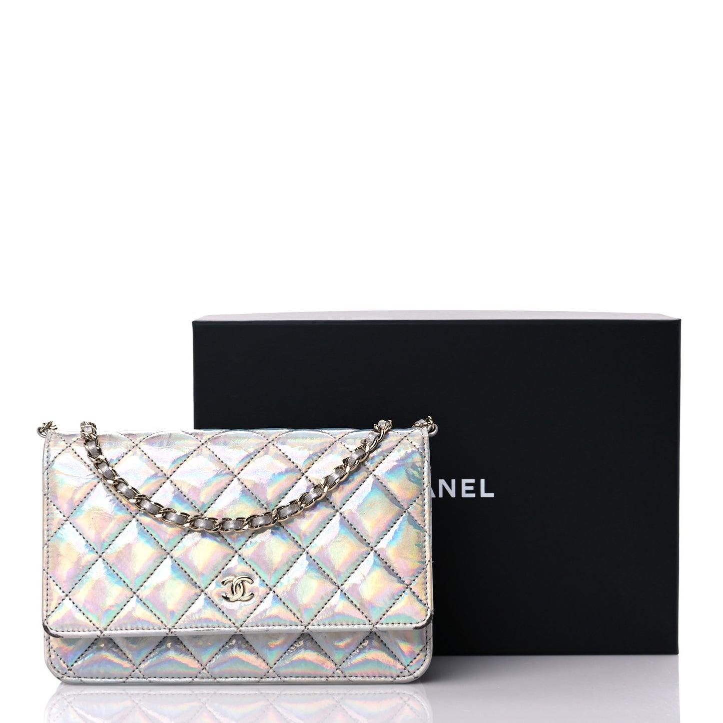 Iridescent Goatskin Quilted Wallet On Chain WOC Silver