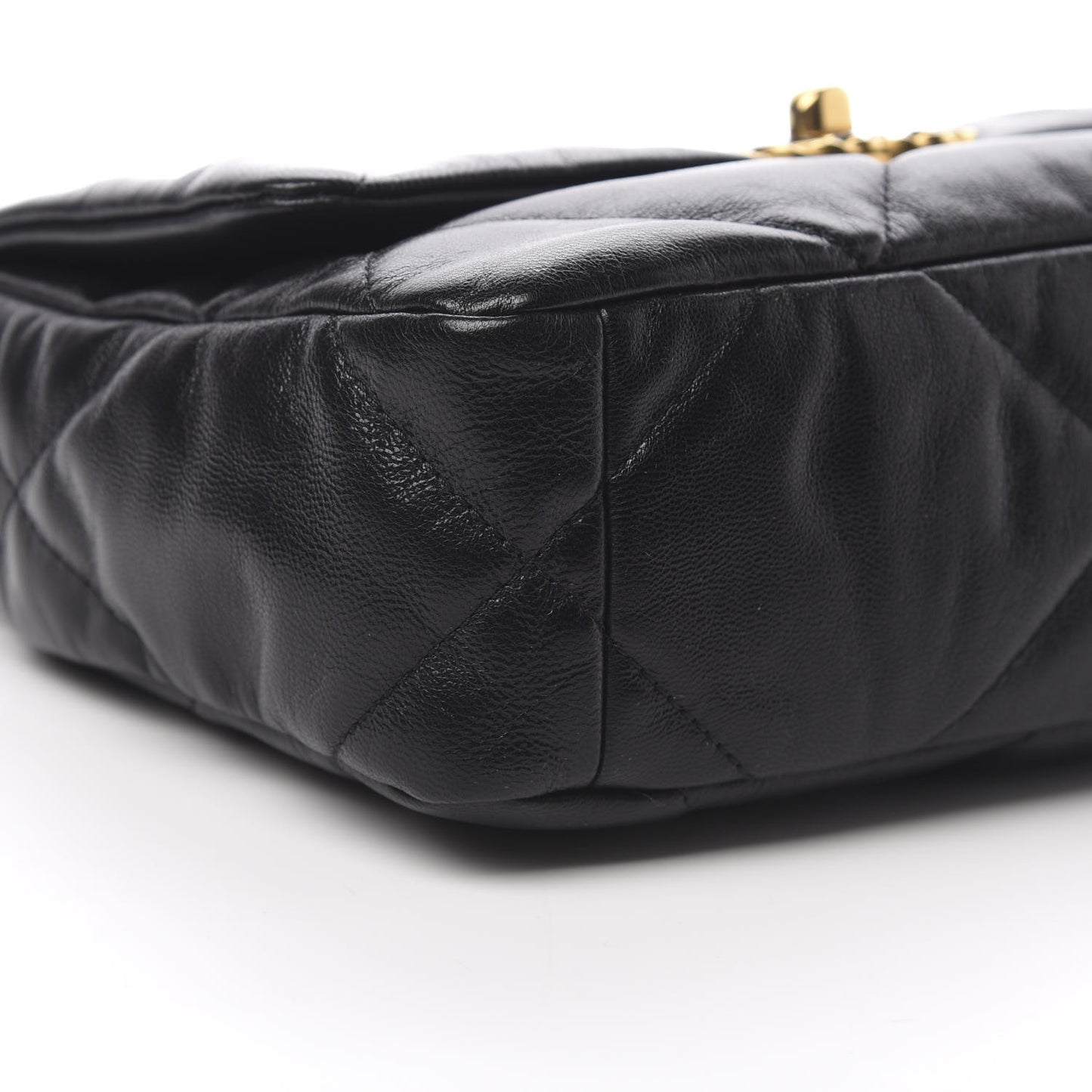 Goatskin Quilted Medium 19 Flap Black
