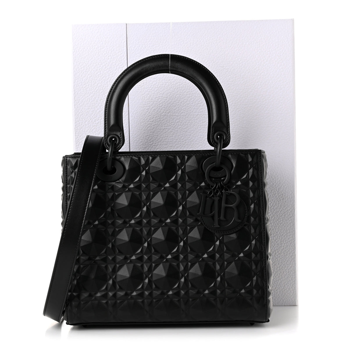Calfskin Cannage Diamond Cannage Medium Lady Dior Black