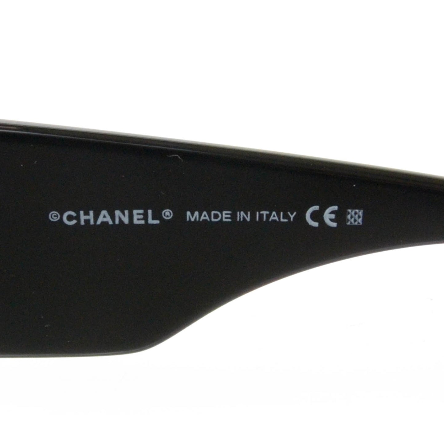 Crystal CC Logo Sunglasses 5080 B Black