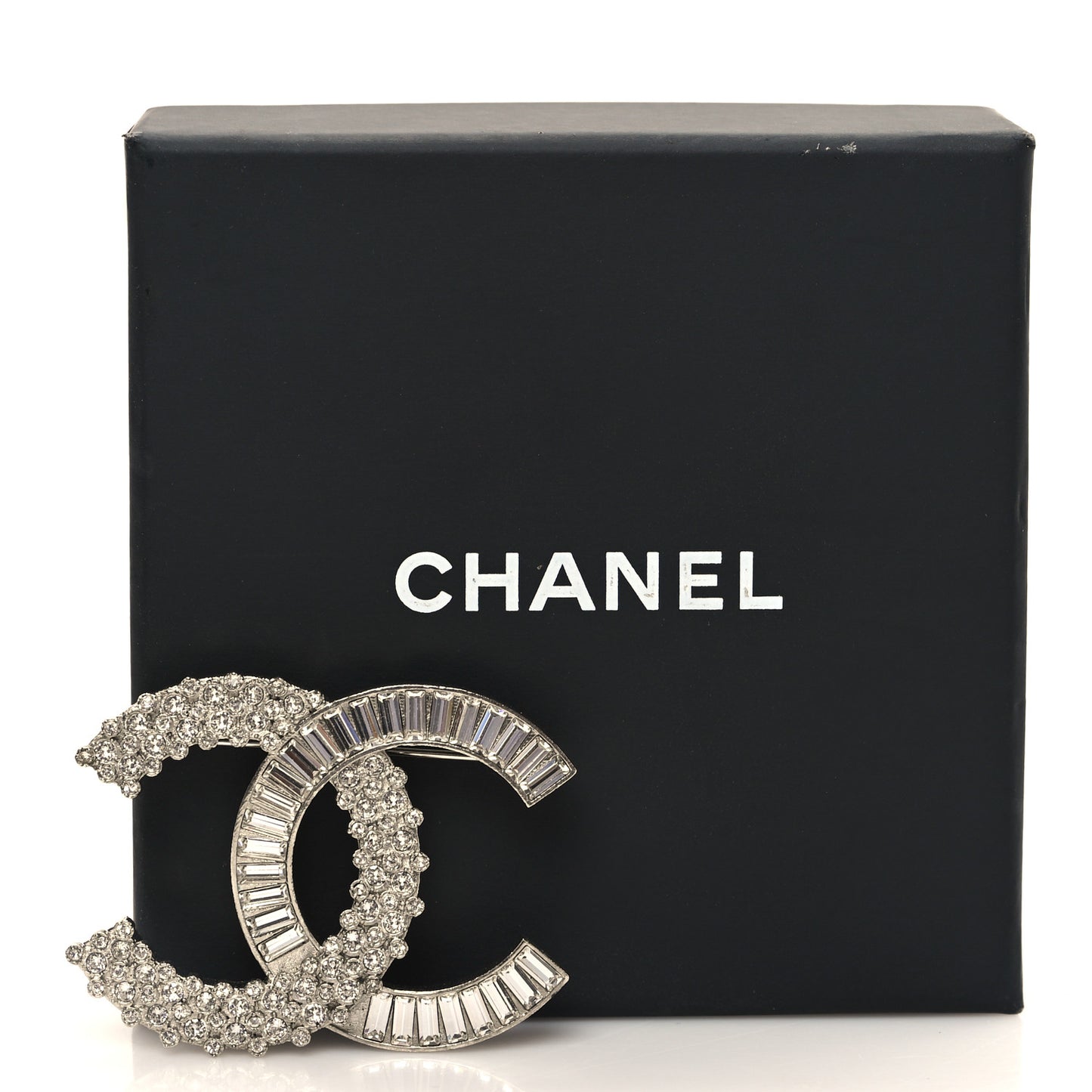 Baguette Round Crystal CC Brooch Silver