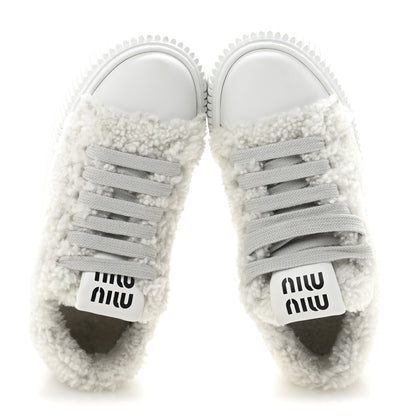 Miu Miu Montone Shearling Low Top Platform Sneakers 35 Bianco 2 of 9