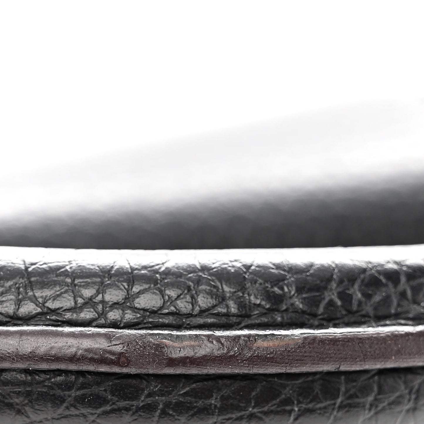 Taurillon Capucines BB Black