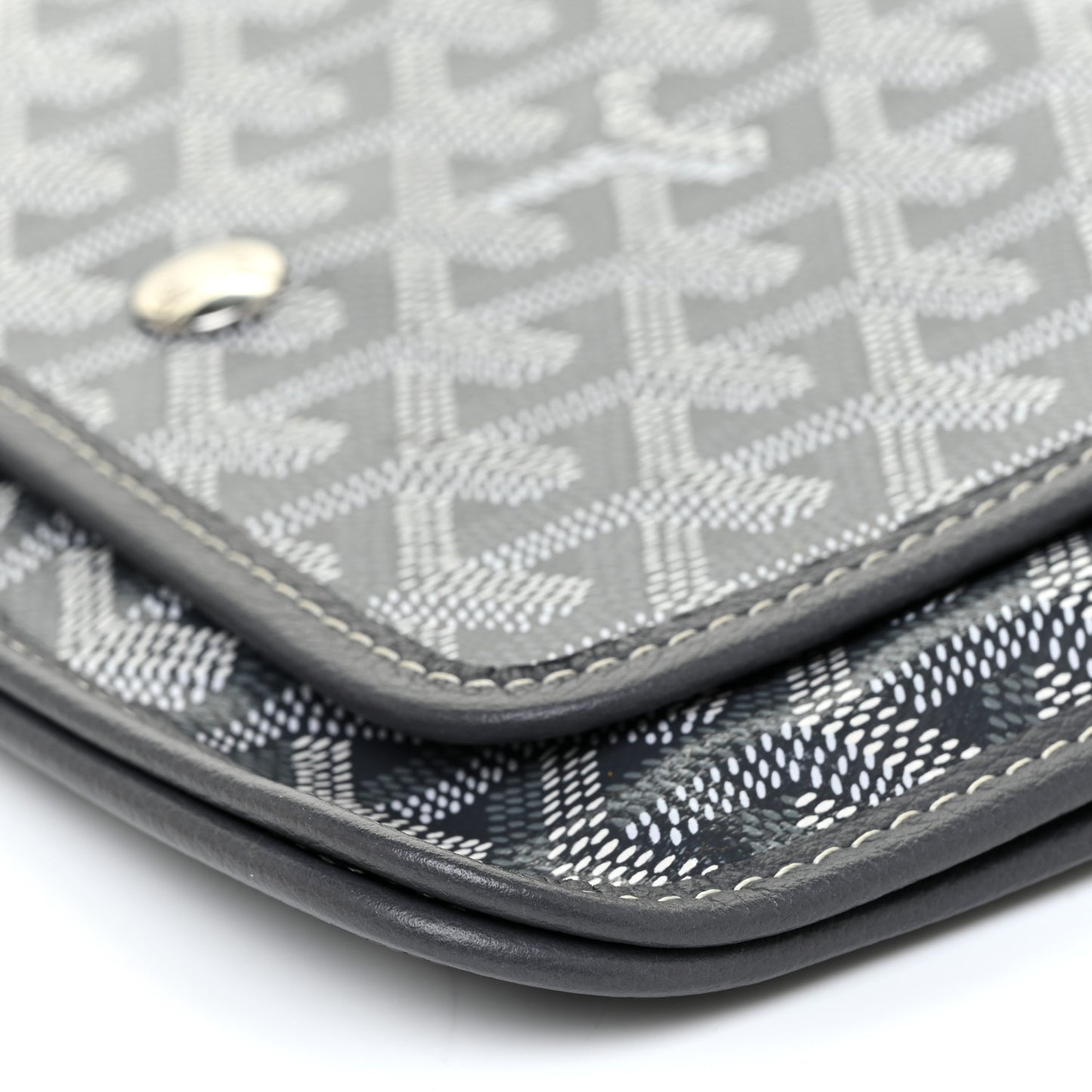 Goyardine Plumet Wallet Clutch Grey