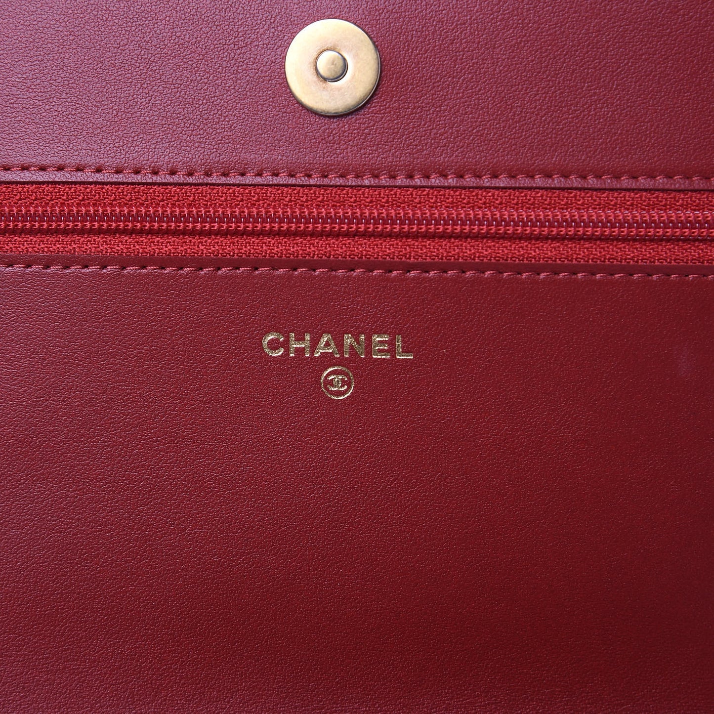Caviar Quilted Boy Wallet On Chain WOC Red