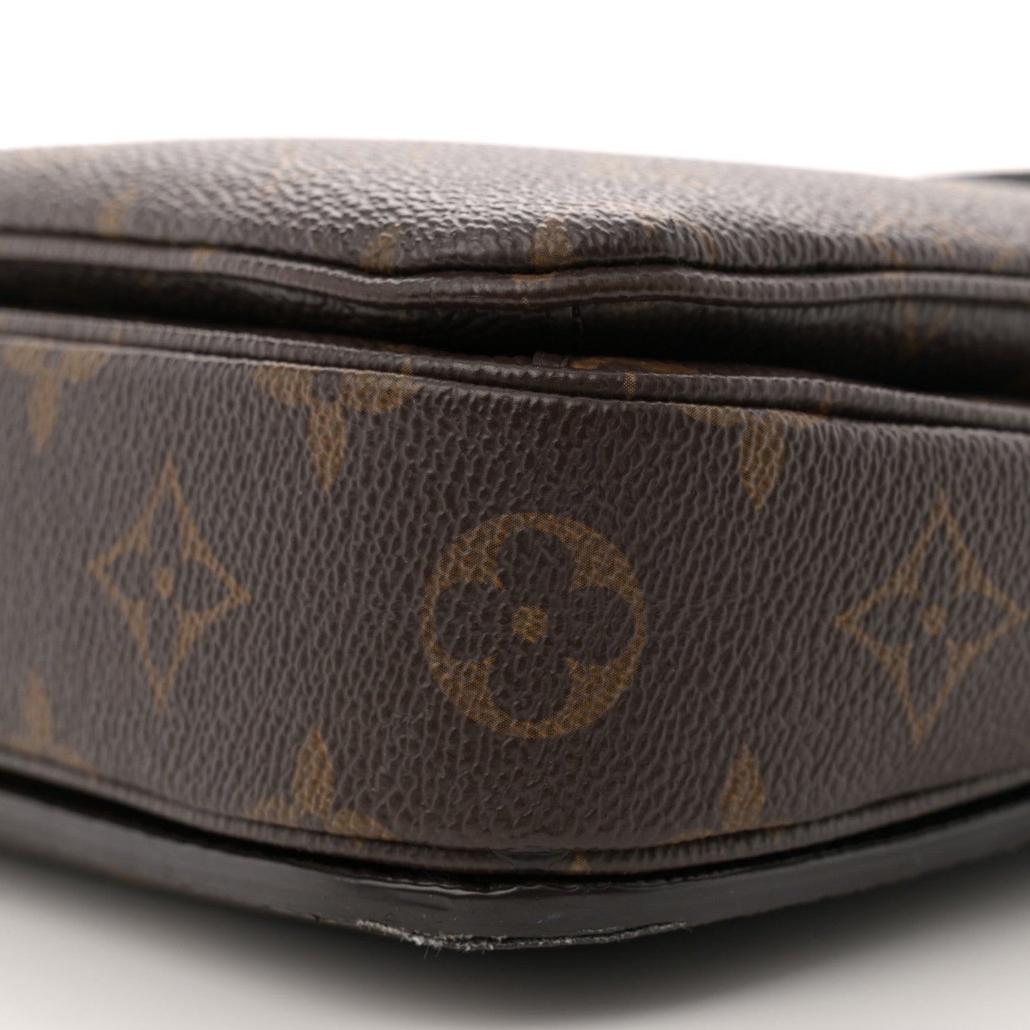 Louis Vuitton Monogram Pochette Metis 9 of 15
