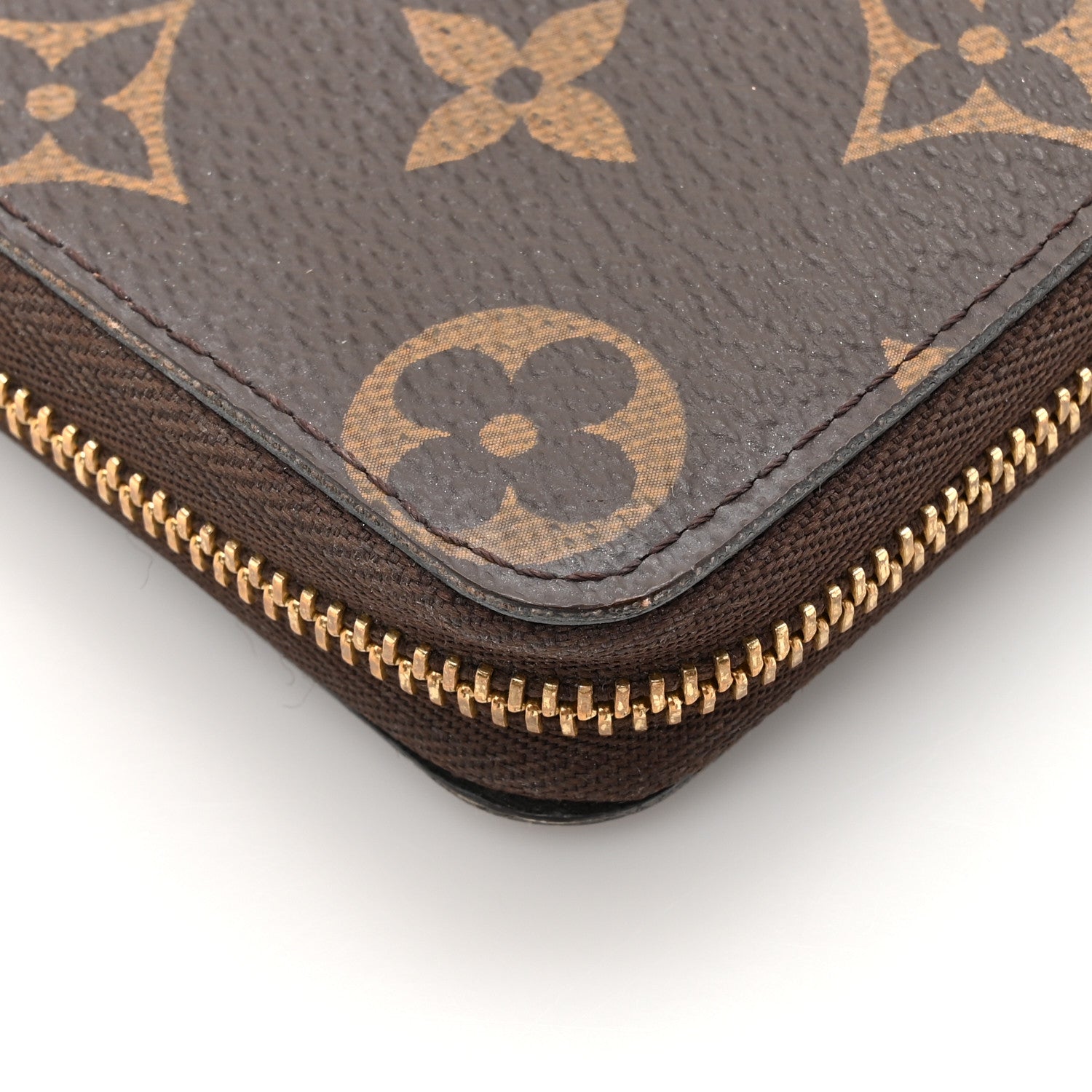 Louis Vuitton Monogram Zippy Coin Purse 11 of 11