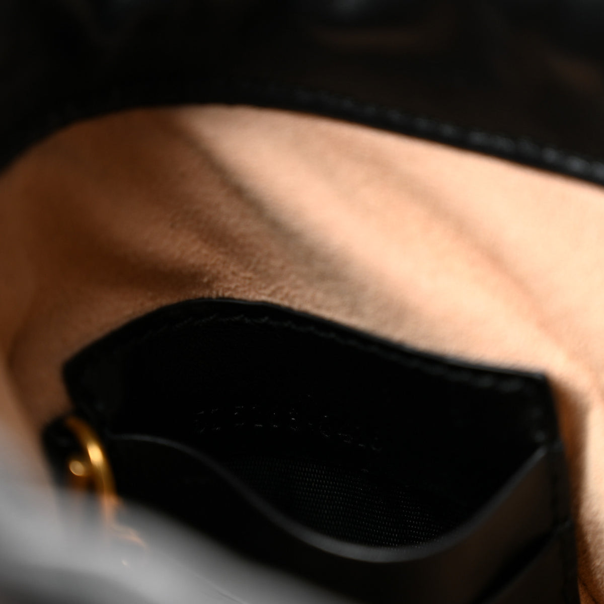 Calfskin Matelasse Mini GG Marmont 2.0 Bucket Bag Black