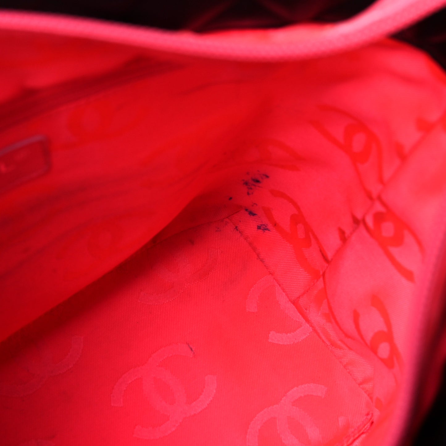 Calfskin Quilted Medium Cambon Tote Black