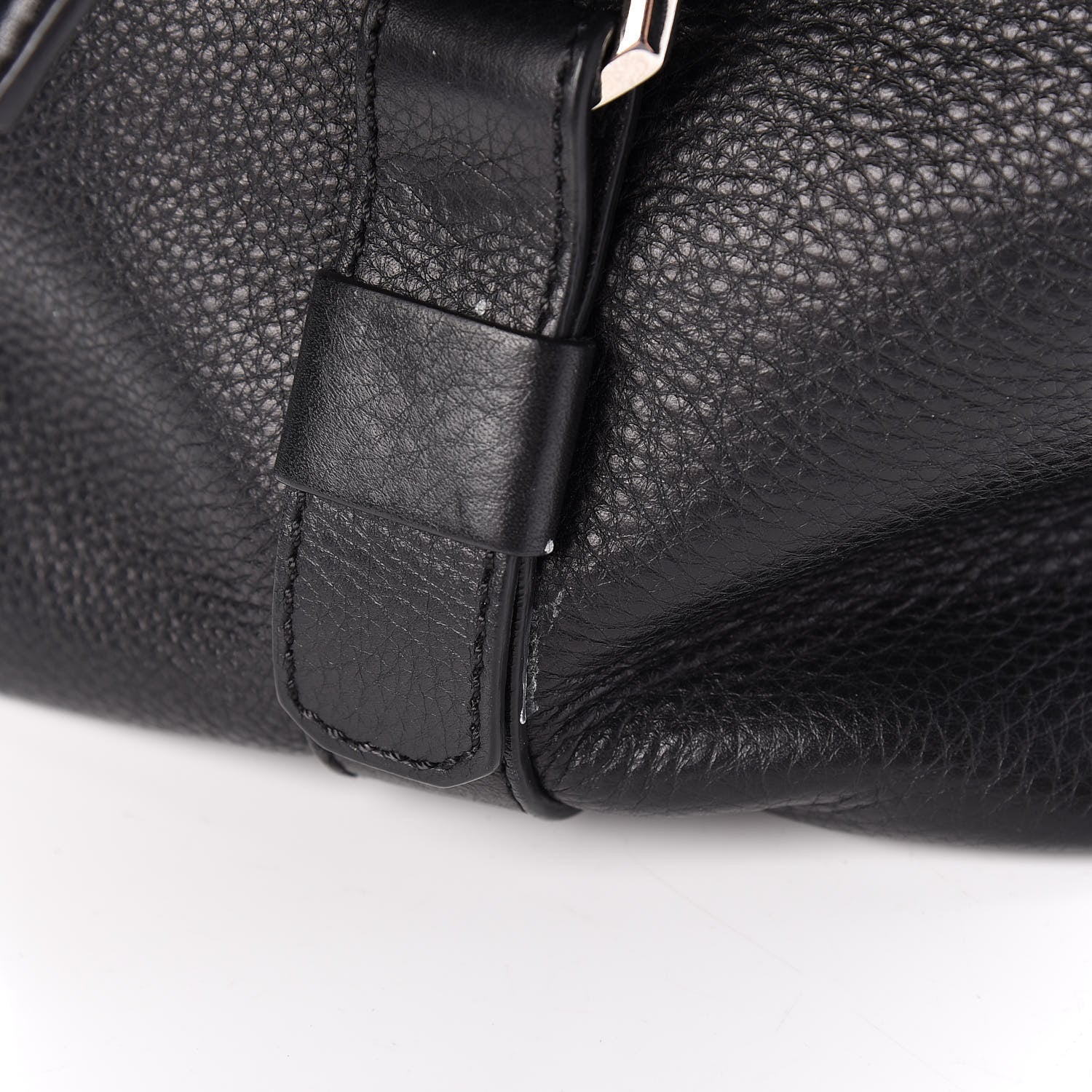 Givenchy Waxy Grained Calfskin Medium Nightingale Black 16 of 16