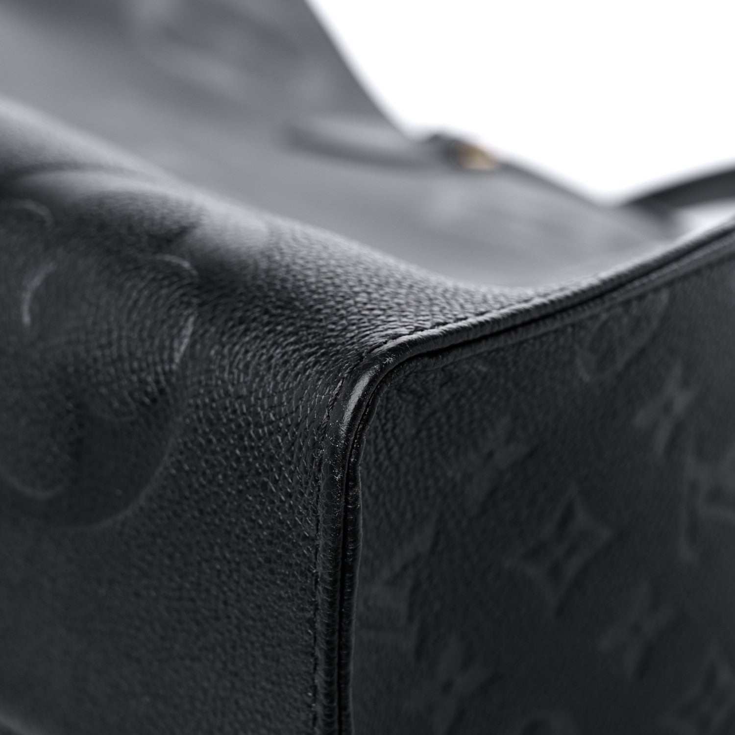 Louis Vuitton Empreinte Monogram Giant Onthego GM Black 8 of 11