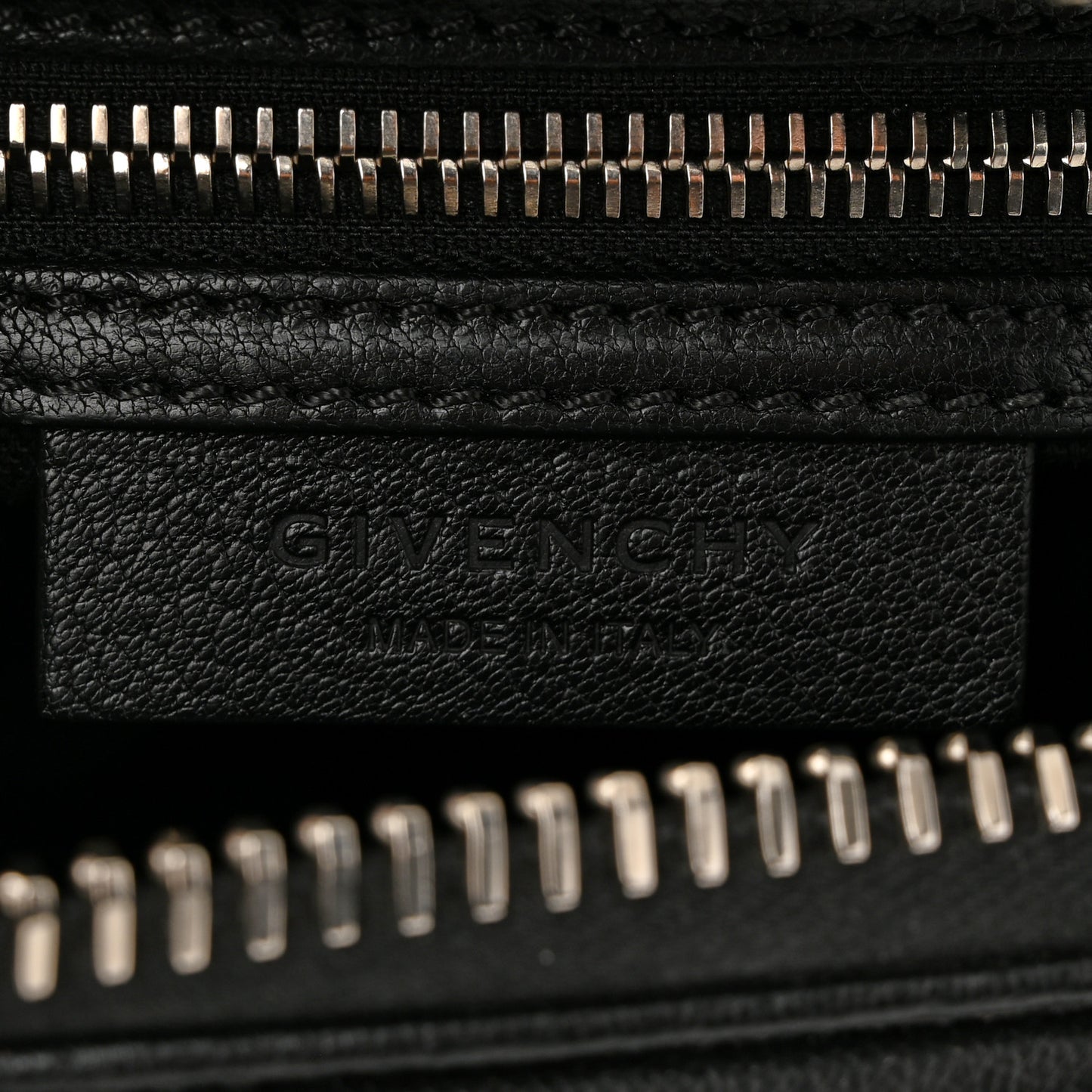 Sugar Goatskin Mini Antigona Black