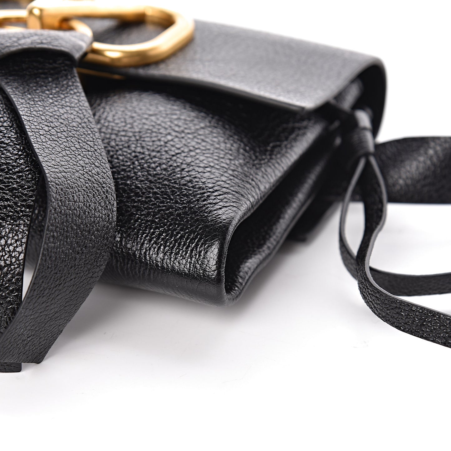 Textured Patent Calfskin VRing Belt Bag 95 Black