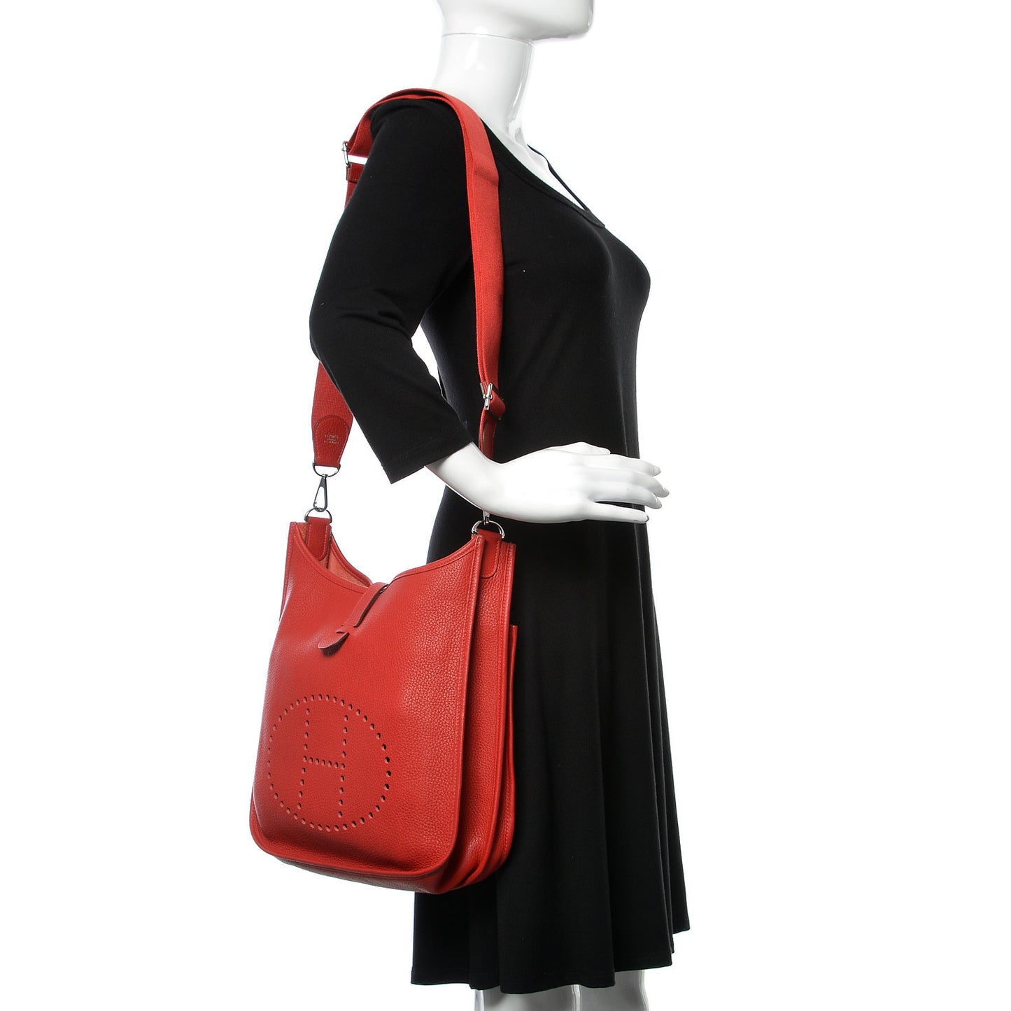 Taurillon Clemence Evelyne III GM Rouge Casaque