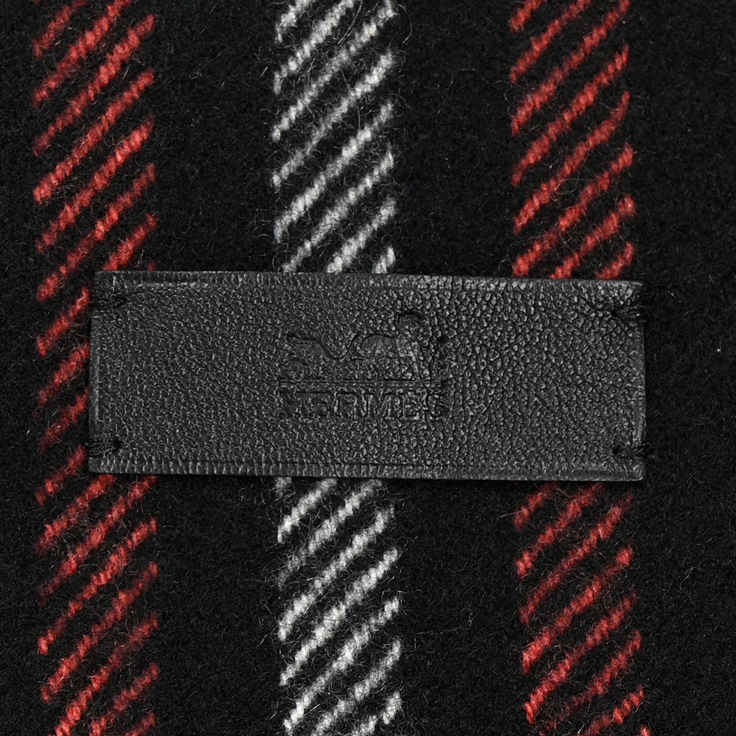 Hermes Cashmere Plaid Fringe Muffler 3 of 4