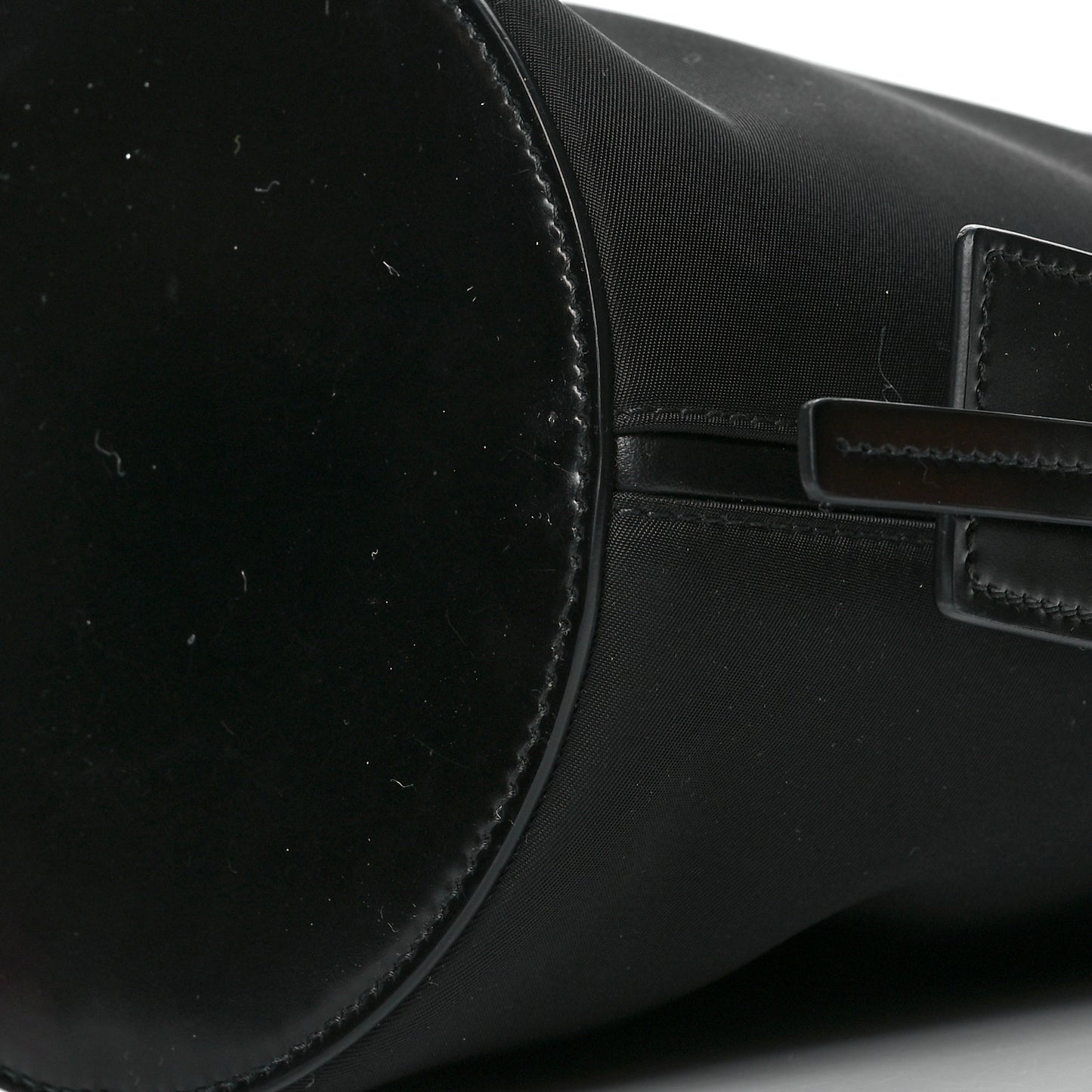 Tessuto Spazzolato Ouverture Bucket Bag Black
