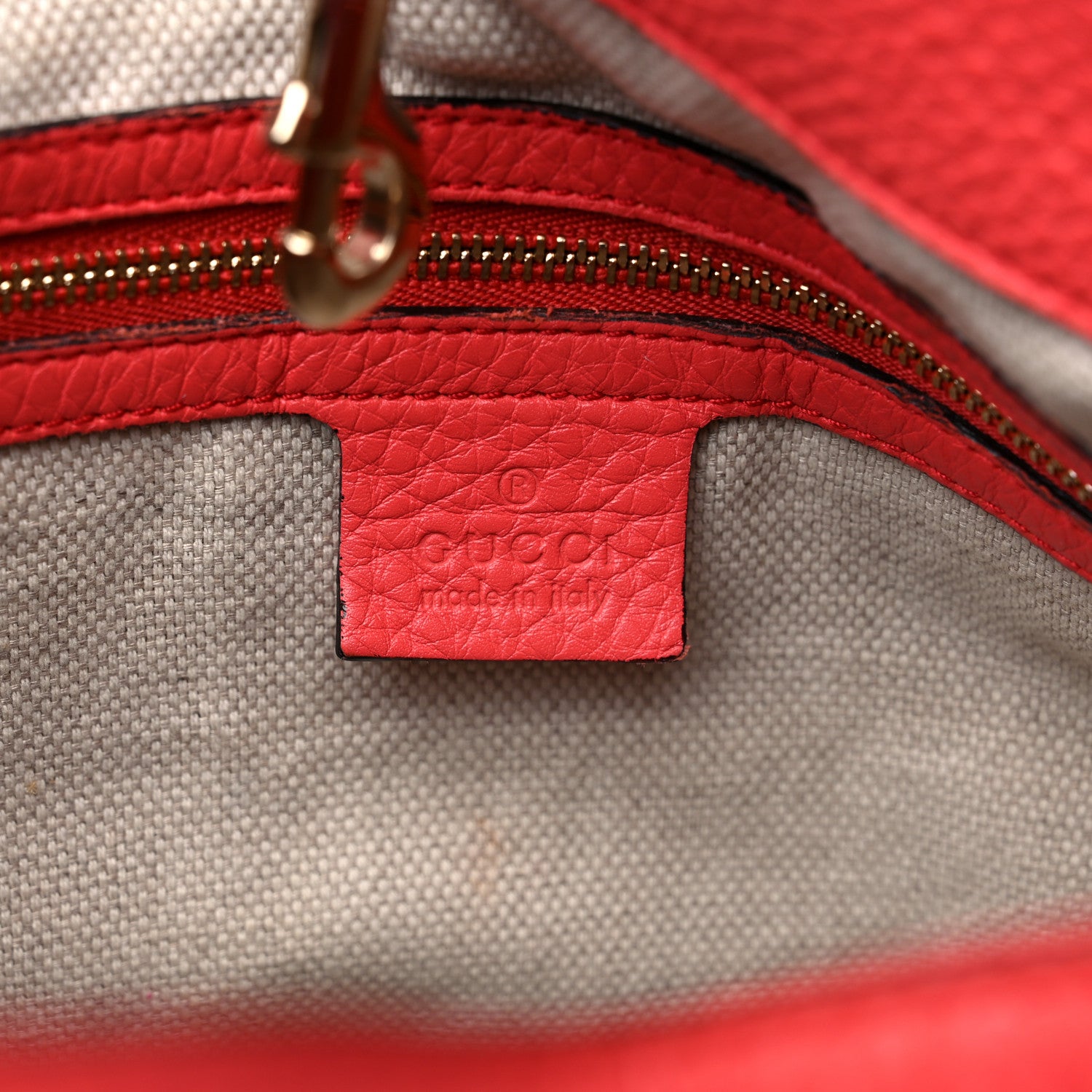 Gucci Pebbled Calfskin Medium Soho Chain Shoulder Bag Begonia Pink 6 of 15