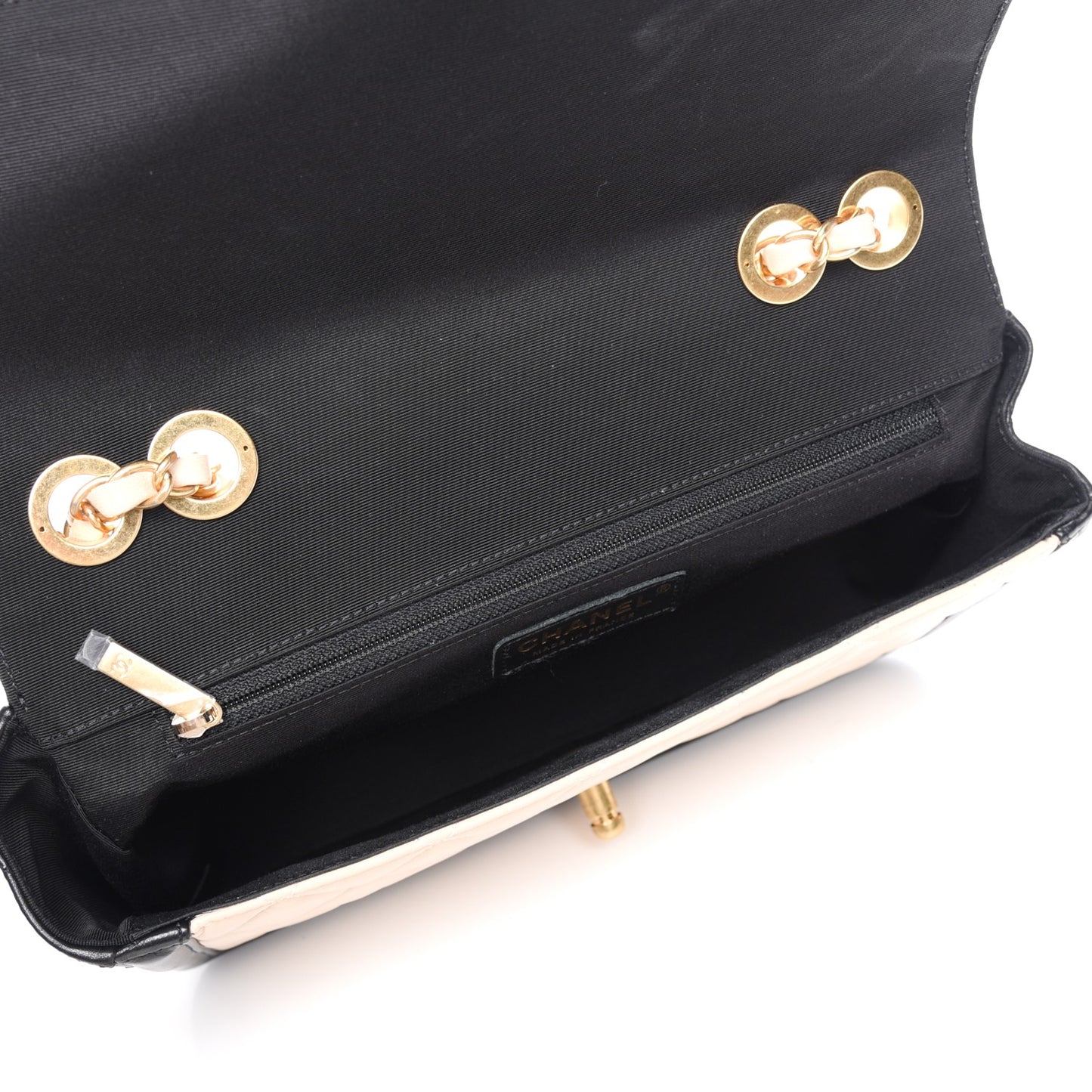 Lambskin Quilted Medium Elegant CC Flap Beige Black