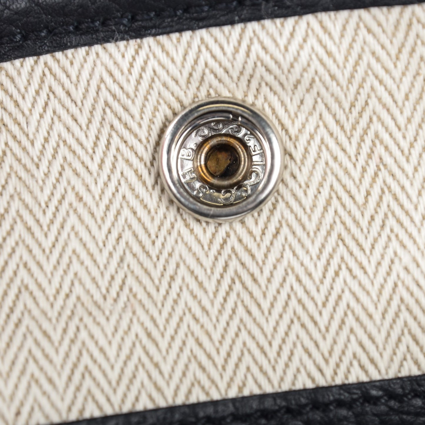 Negonda Garden Party Tote 36 MM Black