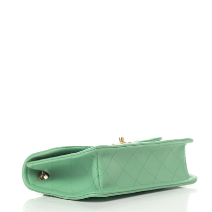 Chanel Caviar Quilted Medium Sweet Classic Flap Green 4 of 11