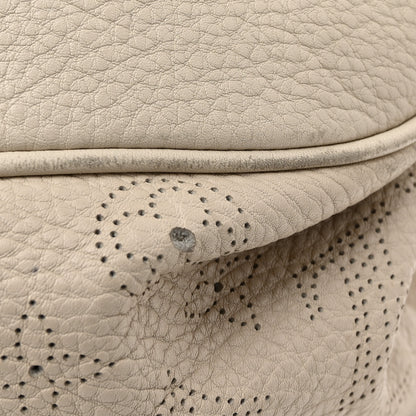 Louis Vuitton Mahina XL Gris 10 of 20