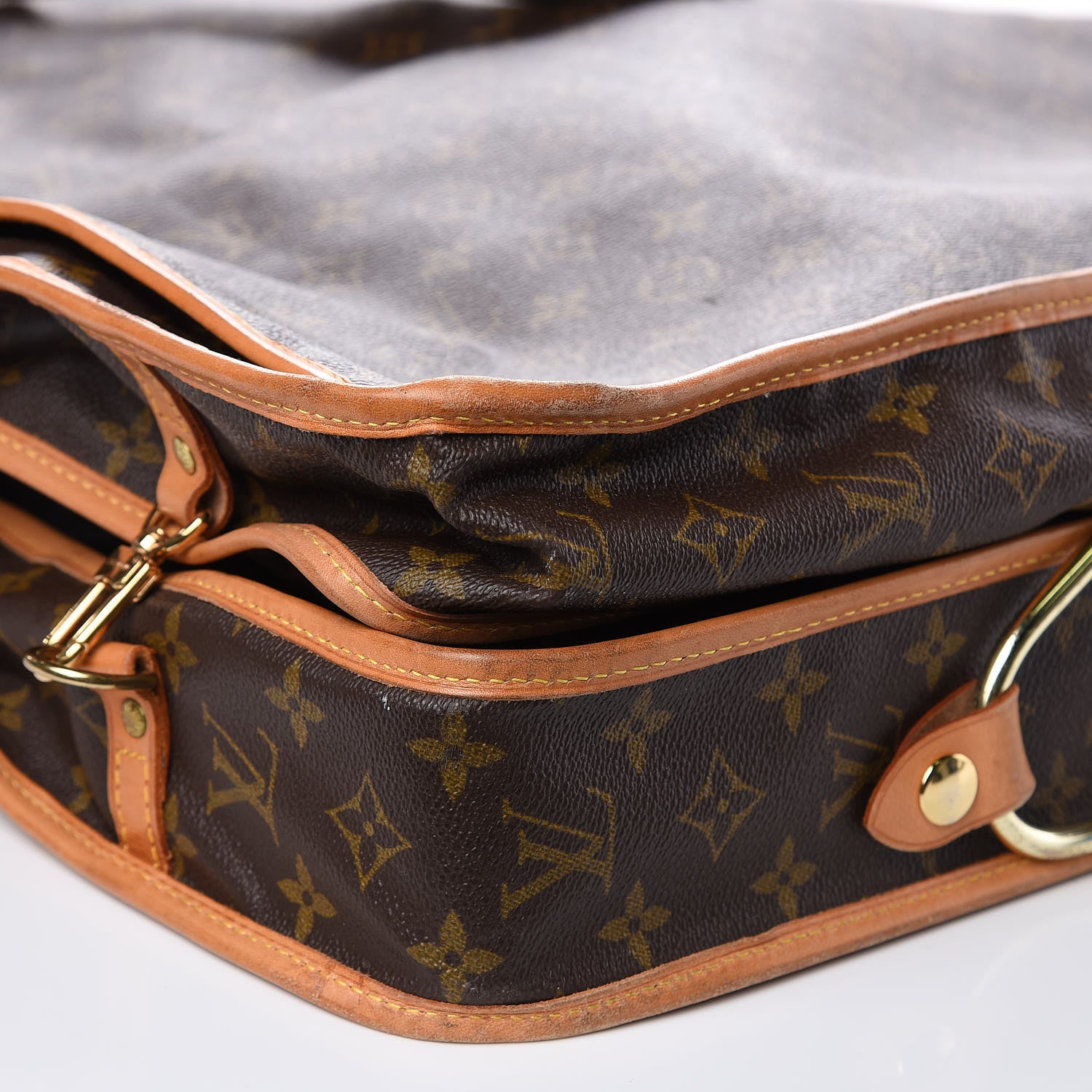 Louis Vuitton Monogram Garment Bag 7 of 15