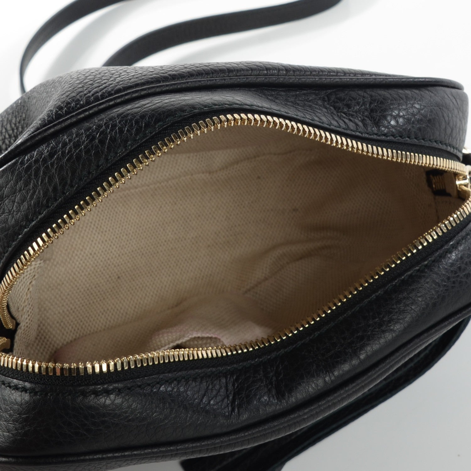 Gucci Pebbled Calfskin Small Soho Disco Bag Black 5 of 7
