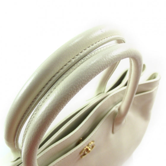 Chanel Caviar Cerf Shopper Tote White 6 of 13