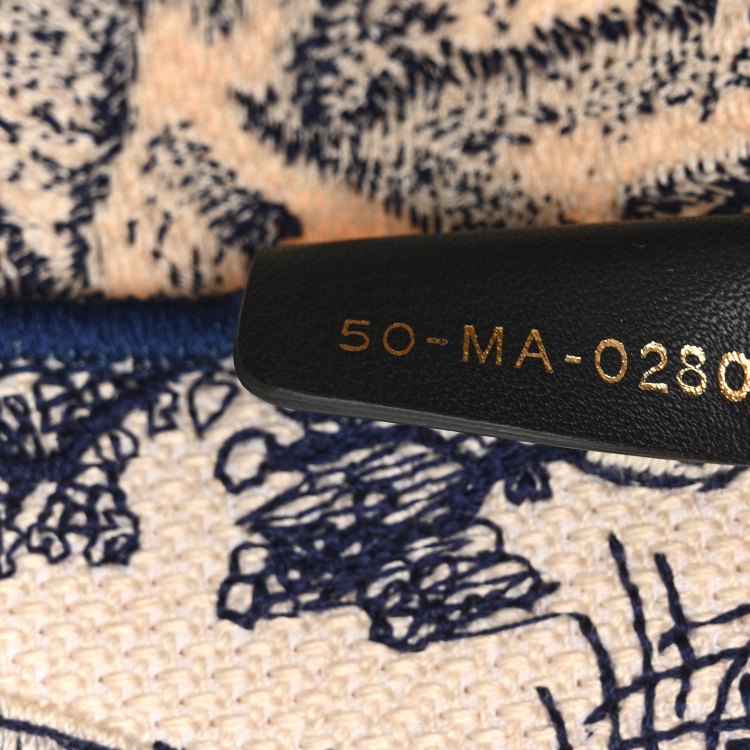 Christian Dior Canvas Embroidered Medium Dioriviera Toile De Jouy Book Tote Blue 7 of 13