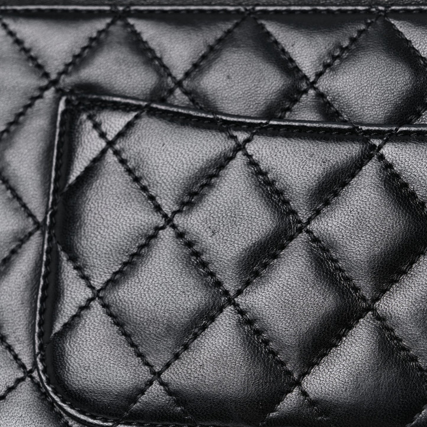 Lambskin Quilted Medium Crossing Times Flap Black