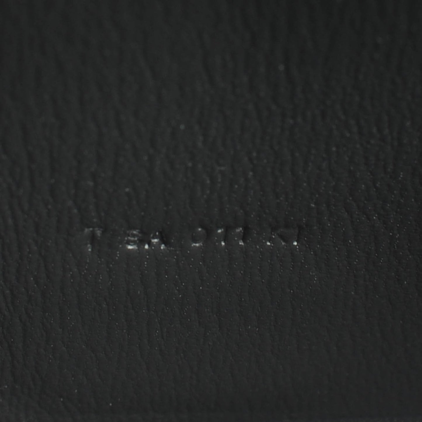 Matte Alligator Bearn Wallet Graphite