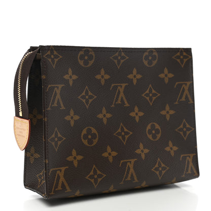 Louis Vuitton Monogram Toiletry Pouch 19 4 of 8