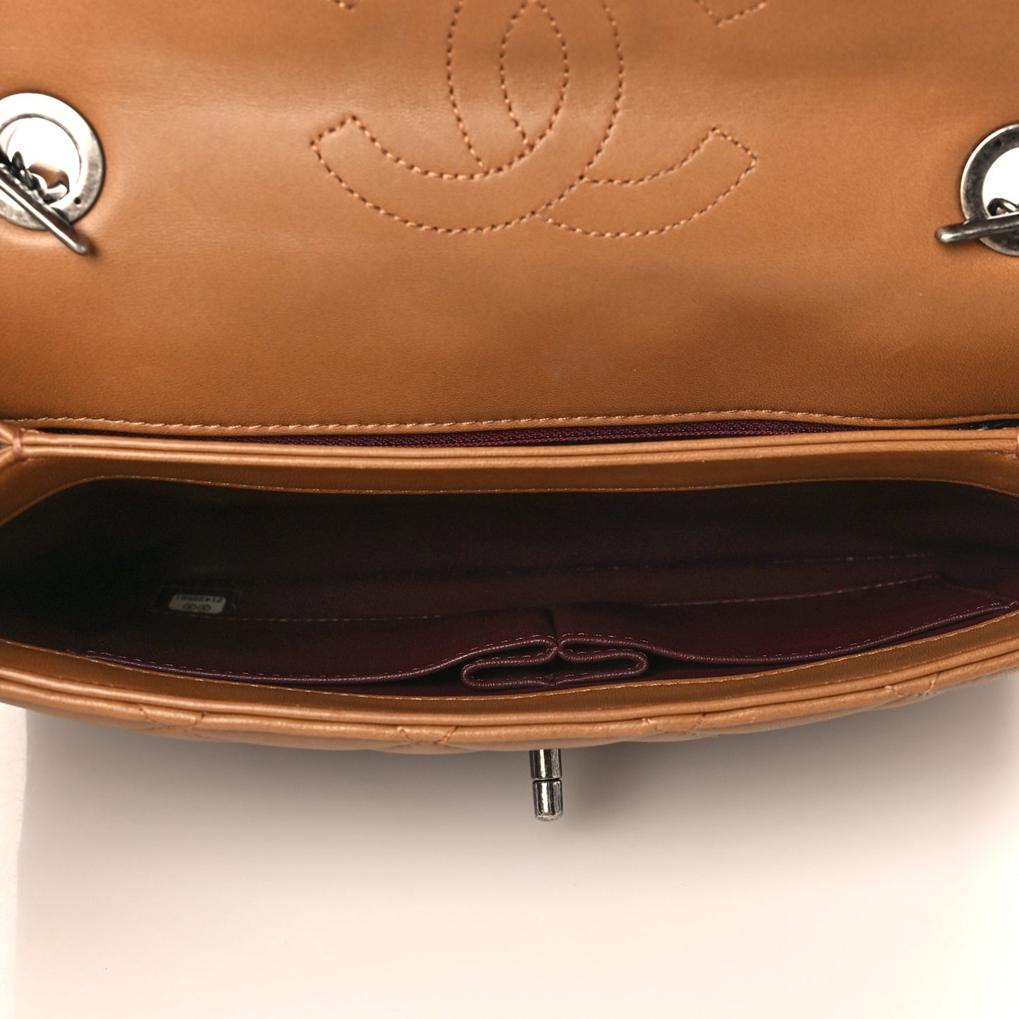 Lambskin Quilted Medium Trendy CC Flap Light Brown